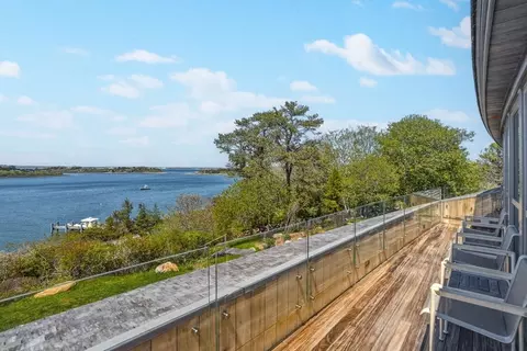 View/Area - 18 Point Inner Way, Chilmark, MA 02535 photo 6 of 6