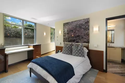 Bedroom - 18 Point Inner Way, Chilmark, MA 02535 photo 3 of 4