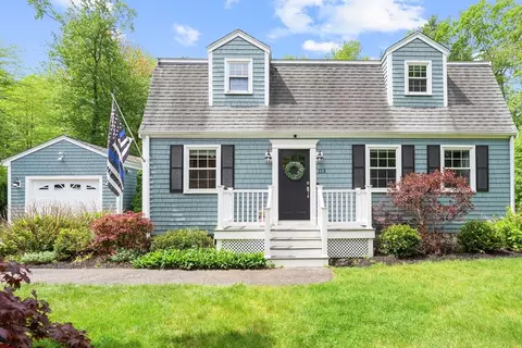 113 Andrew Ln, Hanson, MA 02341