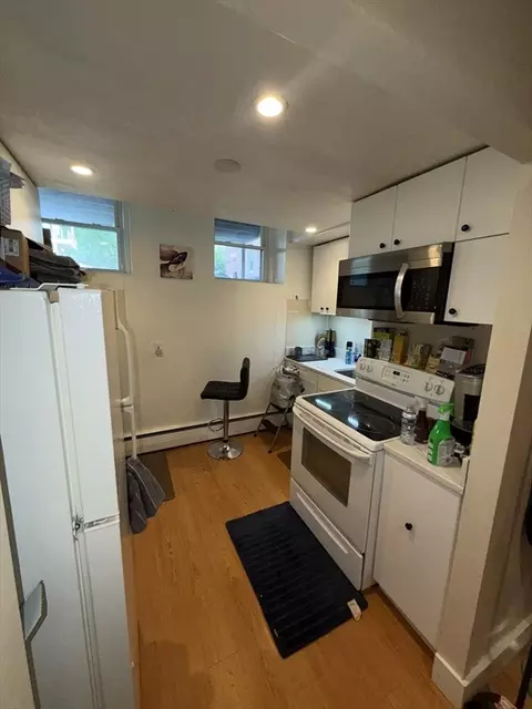 75 Park St #B, Brookline, MA 02446