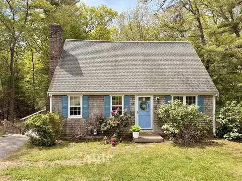 61 Althea Rd, Falmouth, MA 02556