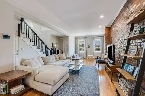 39 Emerson St, Boston, MA 02127