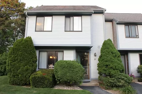 21 Chestnut Cir #21, Brewster, MA 02631