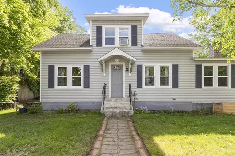 284 Drury Ave, Athol, MA 01331