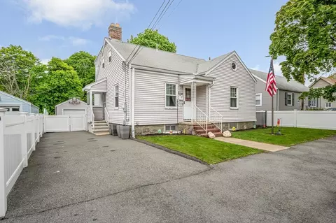 11 Otis St, Lynn, MA 01904