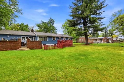 87 Squire Ln, Springfield, MA 01118 photo 33
