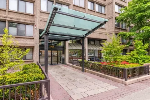 1731 Beacon St #520, Brookline, MA 02445