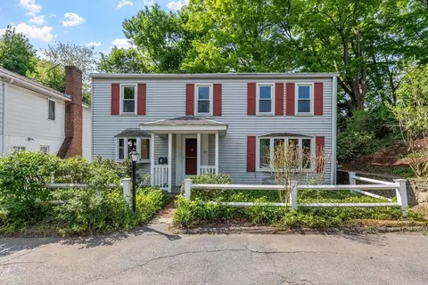 3 Montana Ct, Leominster, MA 01453