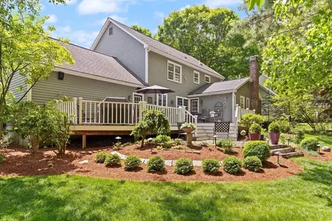 Exterior - 67 Bridle Path, Franklin, MA 02038 photo 8 of 9
