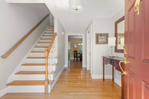 Entry Way - 67 Bridle Path, Franklin, MA 02038 photo 2 of 2
