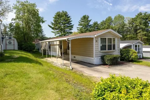 131 Pine Ave, Sturbridge, MA 01566 photo 3