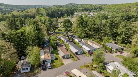 131 Pine Ave, Sturbridge, MA 01566 photo 23