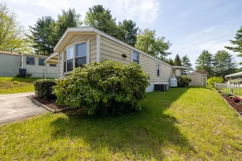 131 Pine Ave, Sturbridge, MA 01566 photo 4