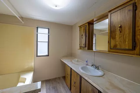 131 Pine Ave, Sturbridge, MA 01566 photo 18