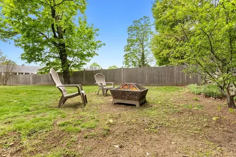 22 Burley St, Danvers, MA 01923 photo 39