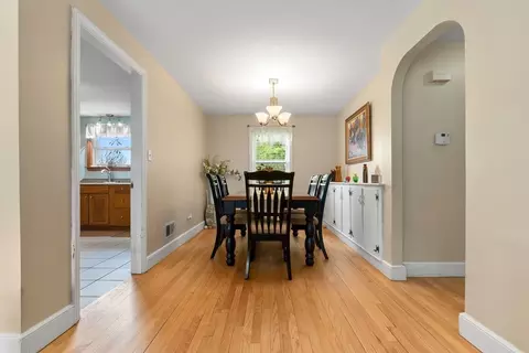 22 Burley St, Danvers, MA 01923 photo 13
