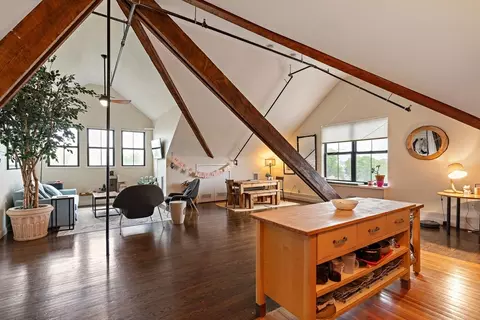 220 Spencer Ave #304, Chelsea, MA 02150