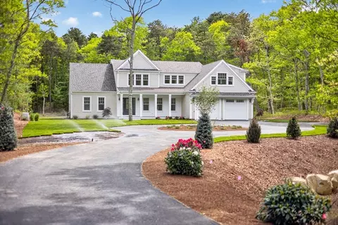 153 Oakmont Dr, Yarmouth Port, MA 02675