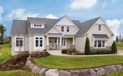 3 Johnnies Way # B, Rehoboth, MA 02769