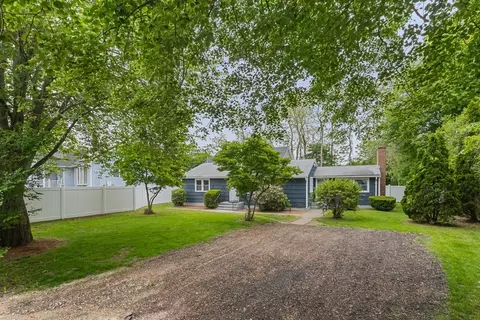 Exterior - 5 Phoenix St, Worcester, MA 01604 photo 4 of 13