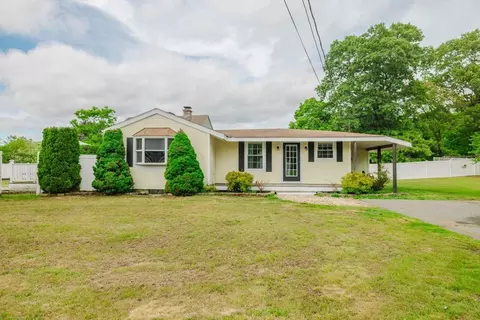 160 Willis, Seekonk, MA 02771