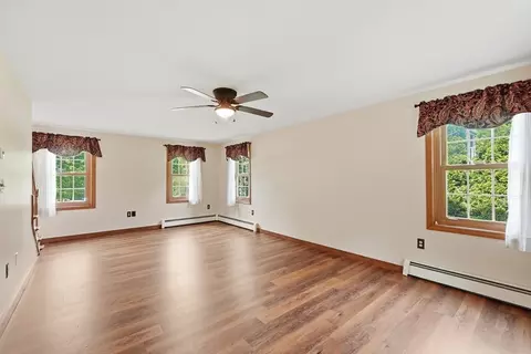 28 Camile Rd, Webster, MA 01570 photo 6