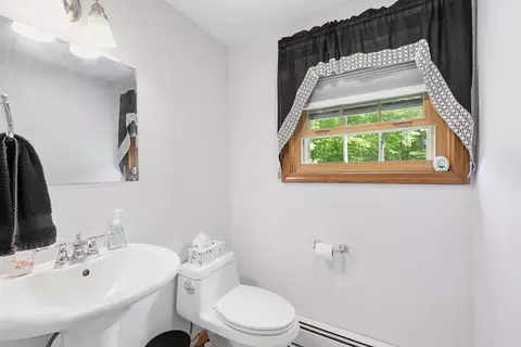 28 Camile Rd, Webster, MA 01570 photo 16