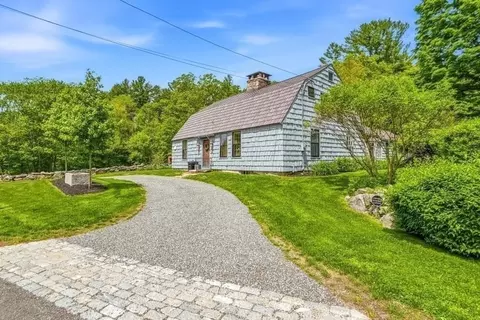 Exterior - 52 Elm St, Upton, MA 01568 photo 12 of 12
