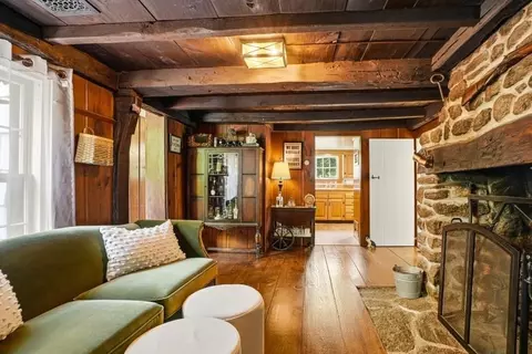 Living - 52 Elm St, Upton, MA 01568 photo 1 of 8