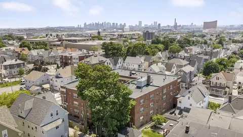 View/Area - 8 Walnut St #28, Everett, MA 02149 photo 3 of 4