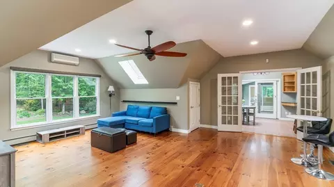 142 Baker St, Walpole, MA 02081 photo 16