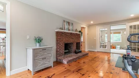 142 Baker St, Walpole, MA 02081 photo 22
