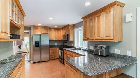 142 Baker St, Walpole, MA 02081 photo 11