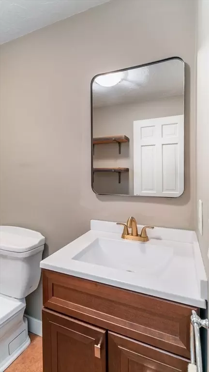 142 Baker St, Walpole, MA 02081 photo 13