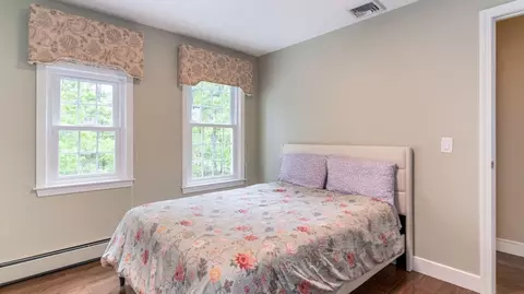 142 Baker St, Walpole, MA 02081 photo 34