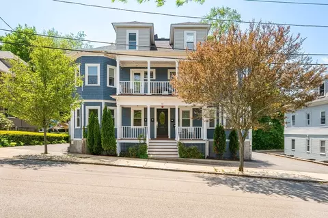 21 Whitney Ave #1L, Beverly, MA 01915
