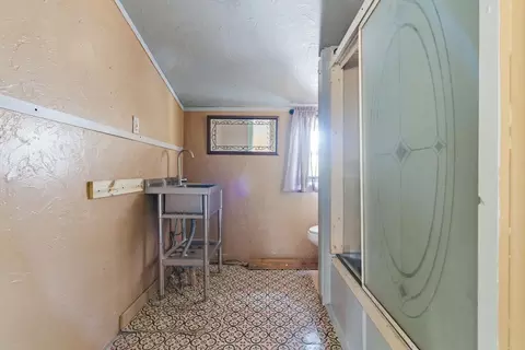 Bath - 116 Irving St, Fall River, MA 02723 photo 1 of 2