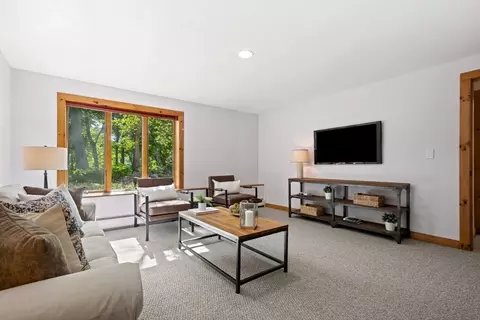 Living - 3 Whitman Pl, Beverly, MA 01915 photo 3 of 3