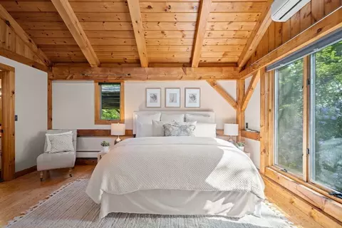 Bedroom - 3 Whitman Pl, Beverly, MA 01915 photo 2 of 6