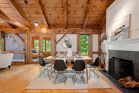 Dining - 3 Whitman Pl, Beverly, MA 01915 photo 3 of 3