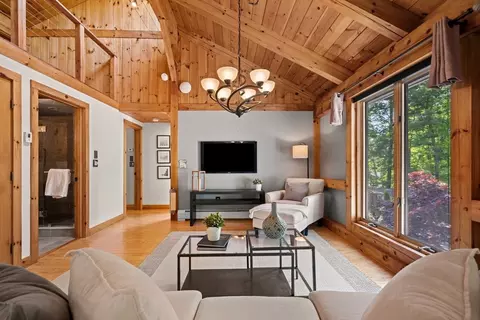 Other - 3 Whitman Pl, Beverly, MA 01915 photo 2 of 5