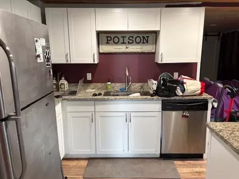 21 Harold Ave, Gloucester, MA 01930 photo 4