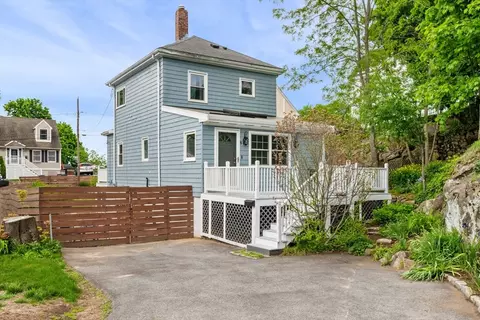 8 Baker Ave, Beverly, MA 01915