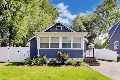 22 Douglas Rd, Ashland, MA 01721