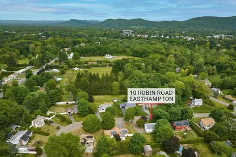 10 Robin Rd, Easthampton, MA 01027 photo 32