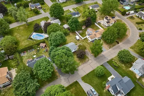 10 Robin Rd, Easthampton, MA 01027 photo 30