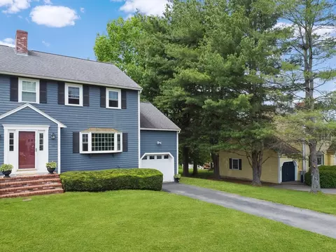 54 Brewster St #2, North Andover, MA 01845