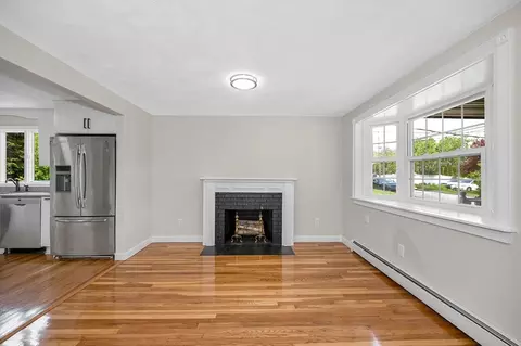 13 Mount Ave, Worcester, MA 01606 photo 3