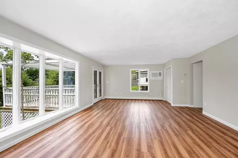 13 Mount Ave, Worcester, MA 01606 photo 10