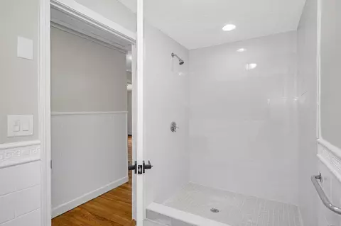 13 Mount Ave, Worcester, MA 01606 photo 18